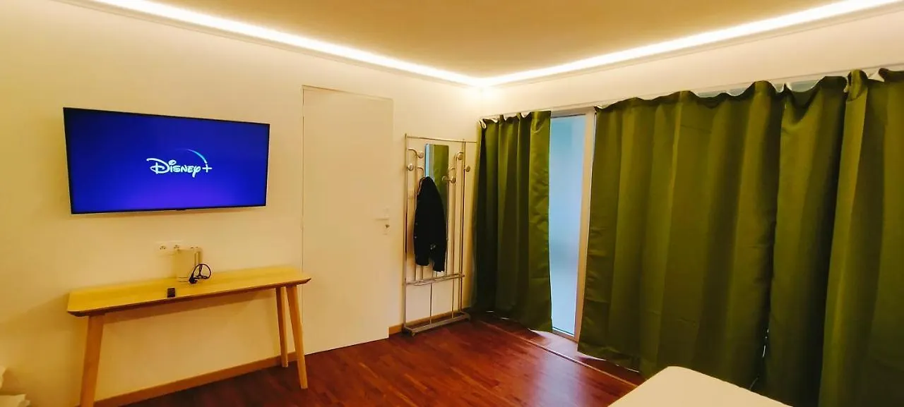ホテル Jacuzzi Love Suite パリ